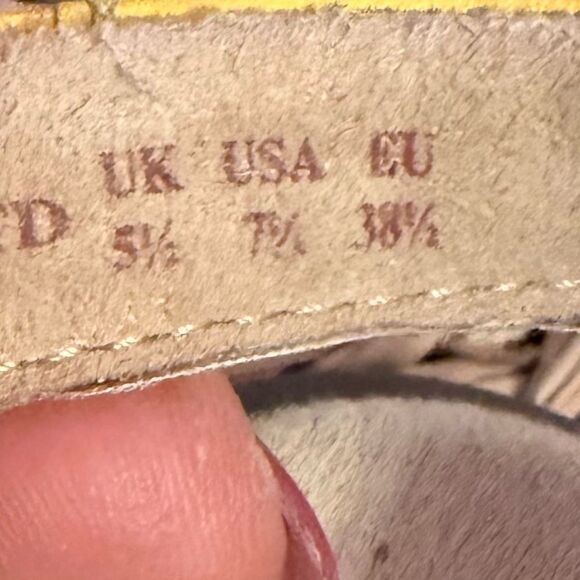 Hotter STD Mustard Yellow Tropic Sandals Women's Strap Flats sz 7.5 us - Picture 10 of 10